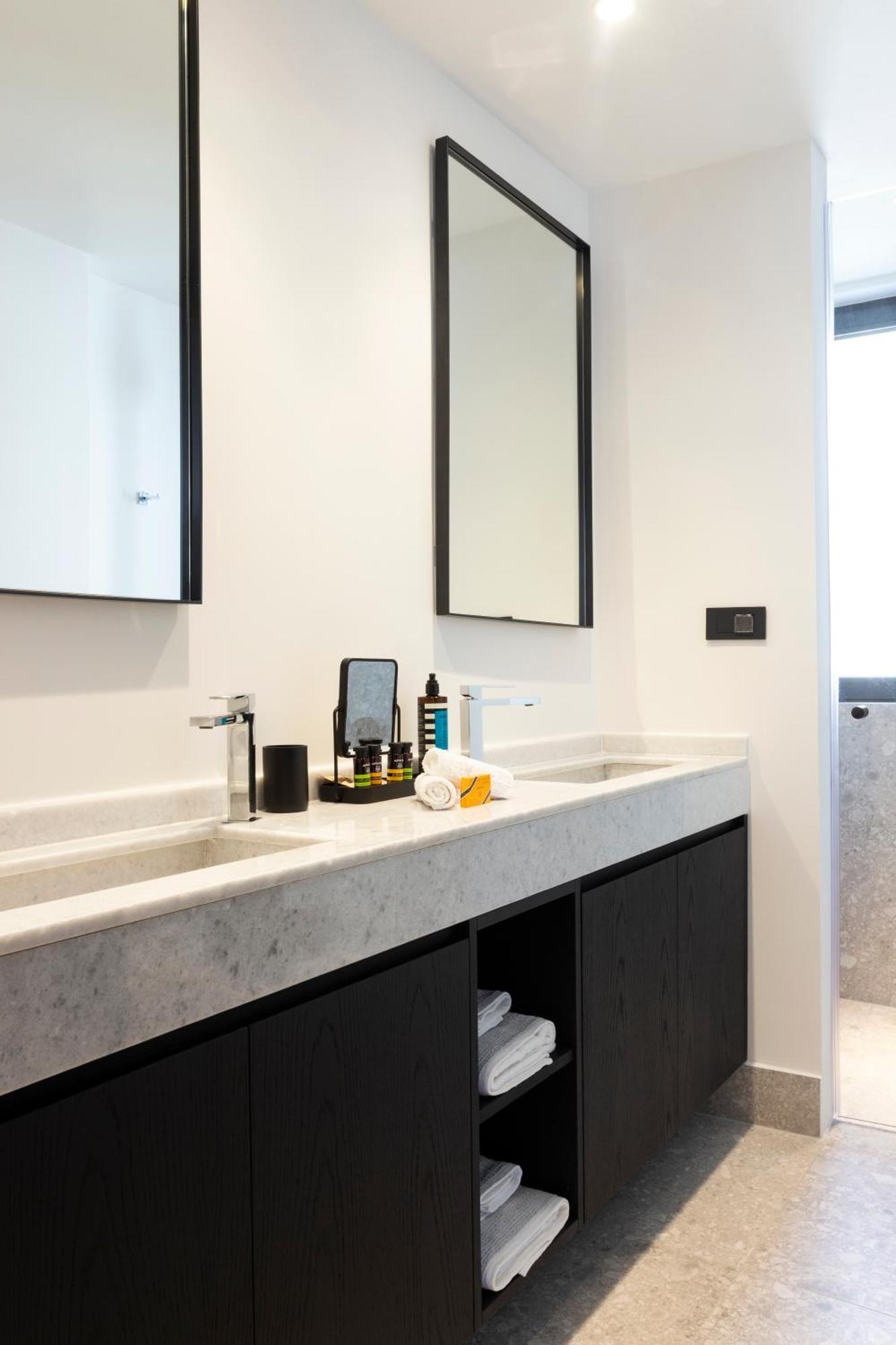 11Suites Aigio Rum bild
